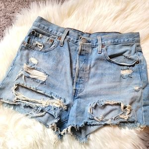 Levi's 501 high waisted shorts